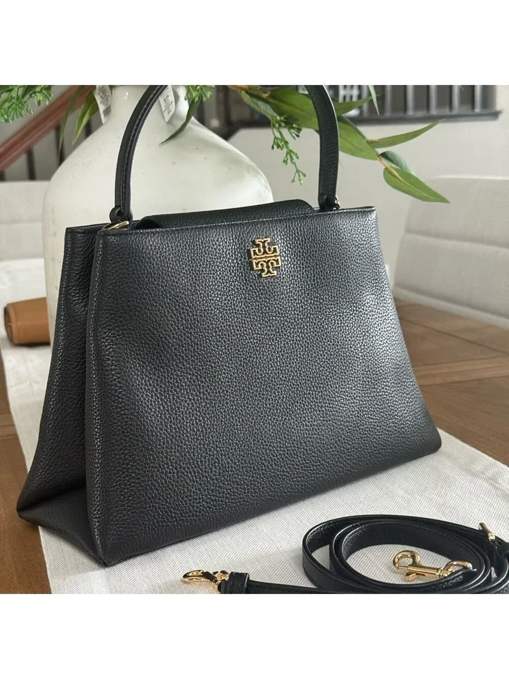700+! New Tory Burch Britten Black Leather Satchel